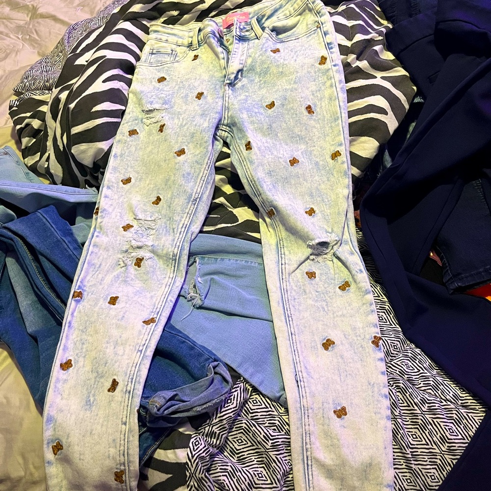 Butterfly light blue jeans